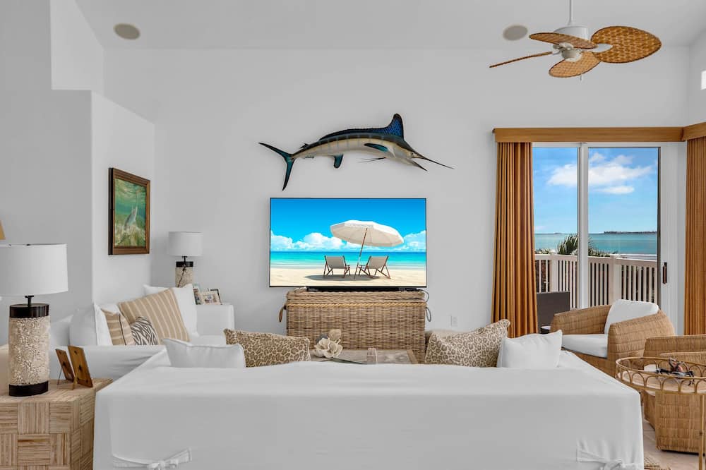 Photo of Livingroom in Coury