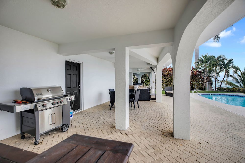 Photo of Patio Balcony in Coury