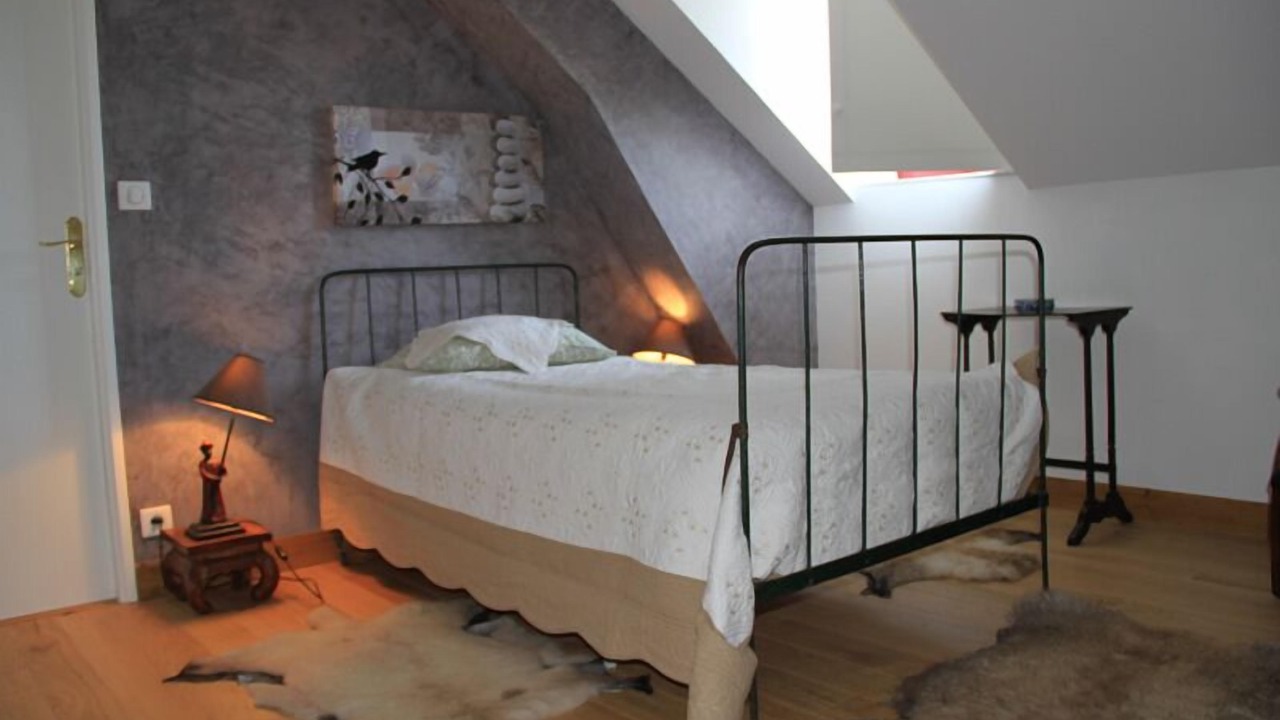 Photo of Bedroom in Leyritz-Moncassin