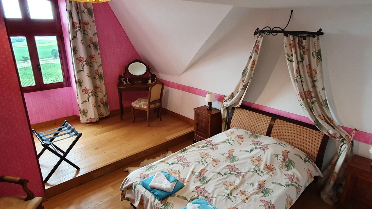 Photo of Bedroom in Leyritz-Moncassin