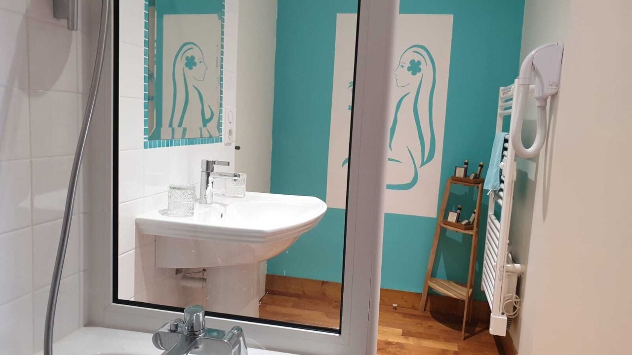 Photo of Bathroom in Leyritz-Moncassin