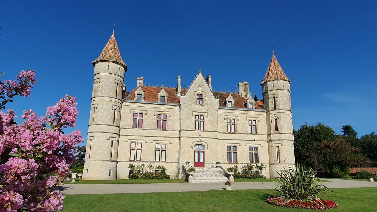 Photo of Outdoor in Leyritz-Moncassin