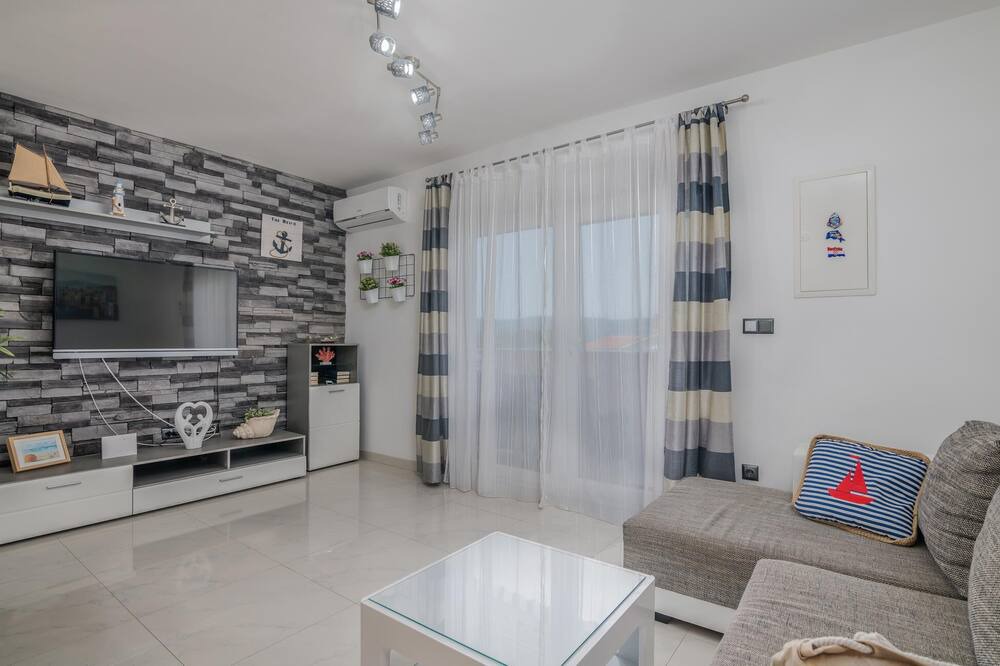 Photo of Bedroom in Brzac