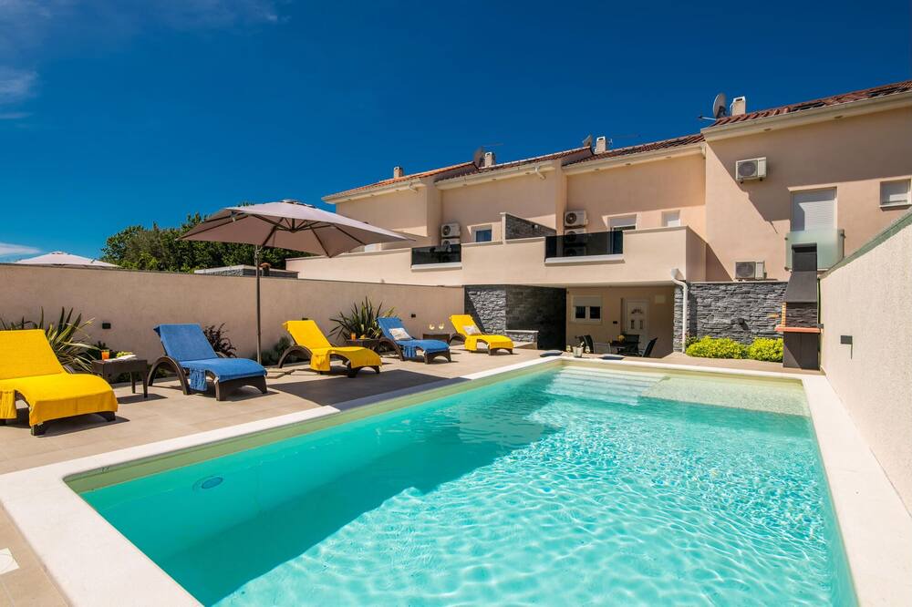 Photo of Outdoor in Brzac