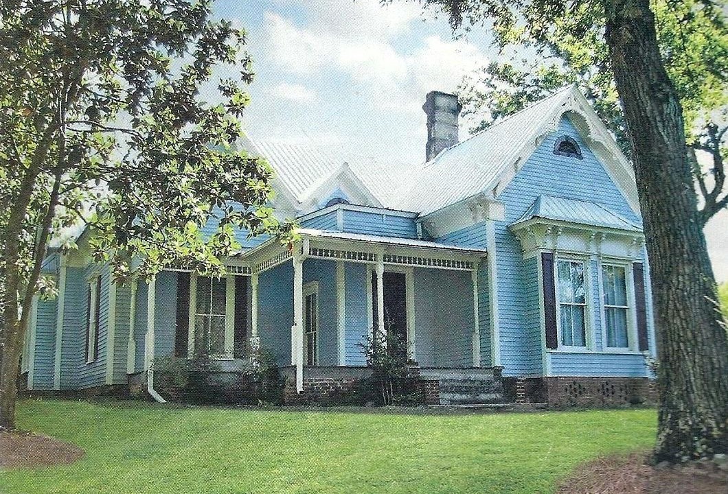 Photo of Buildings in Adairsville