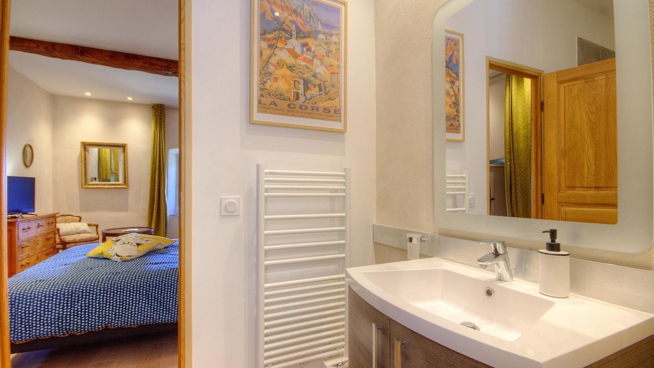 Photo of Bedroom in Carcheto-Brustico