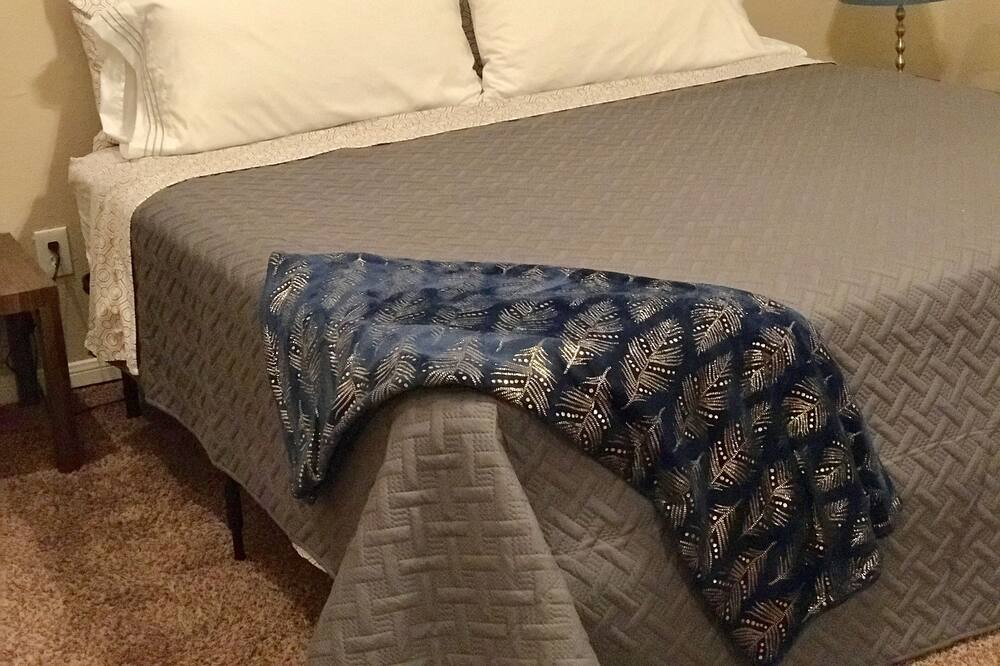 Photo of Bedroom in Cowley