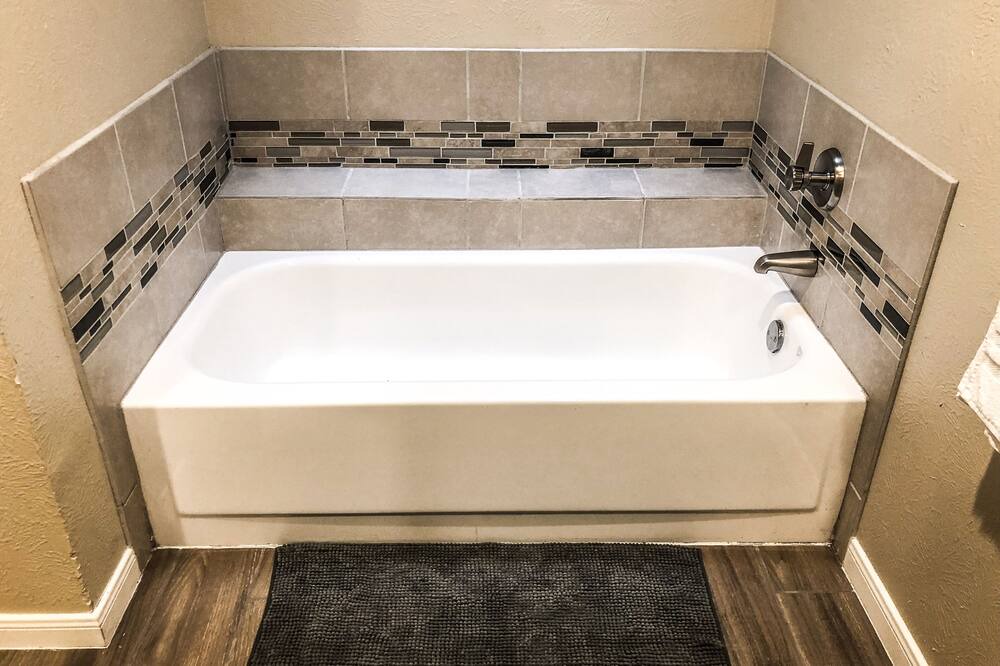 Photo of Bathroom in Cowley