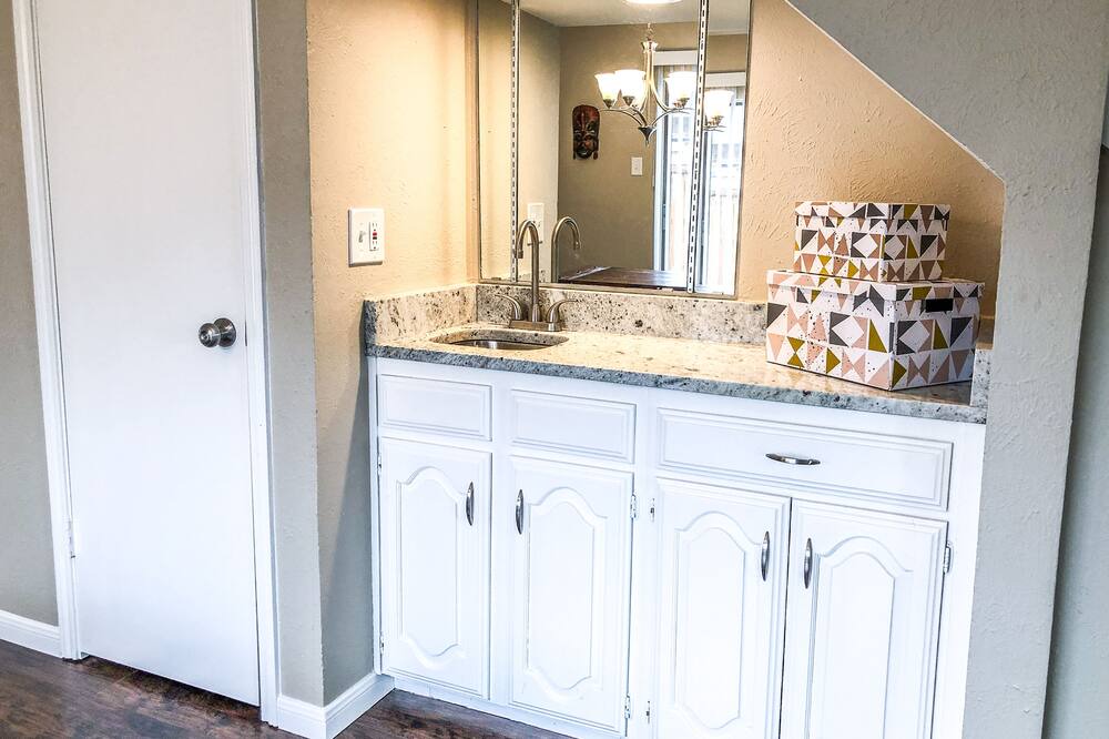 Photo of Bedroom in Cowley