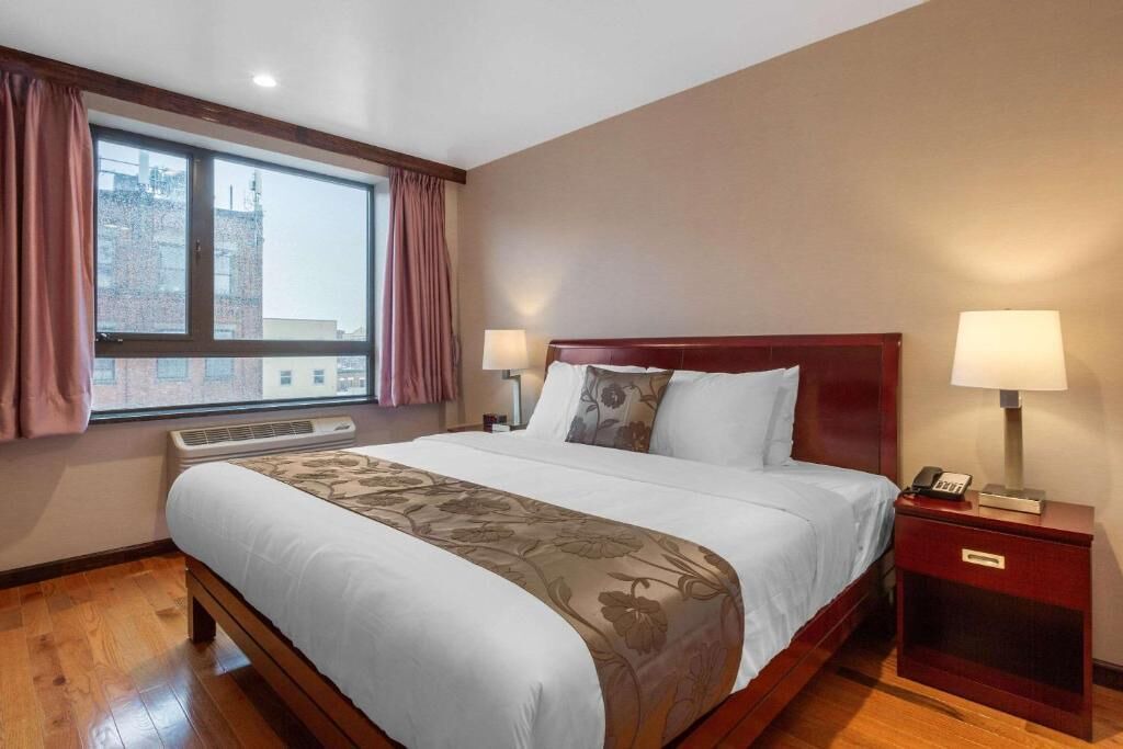 Photo of Others in Greenwood