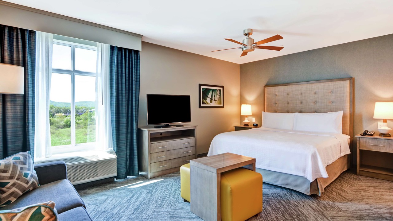 Photo of Bedroom in Hadley