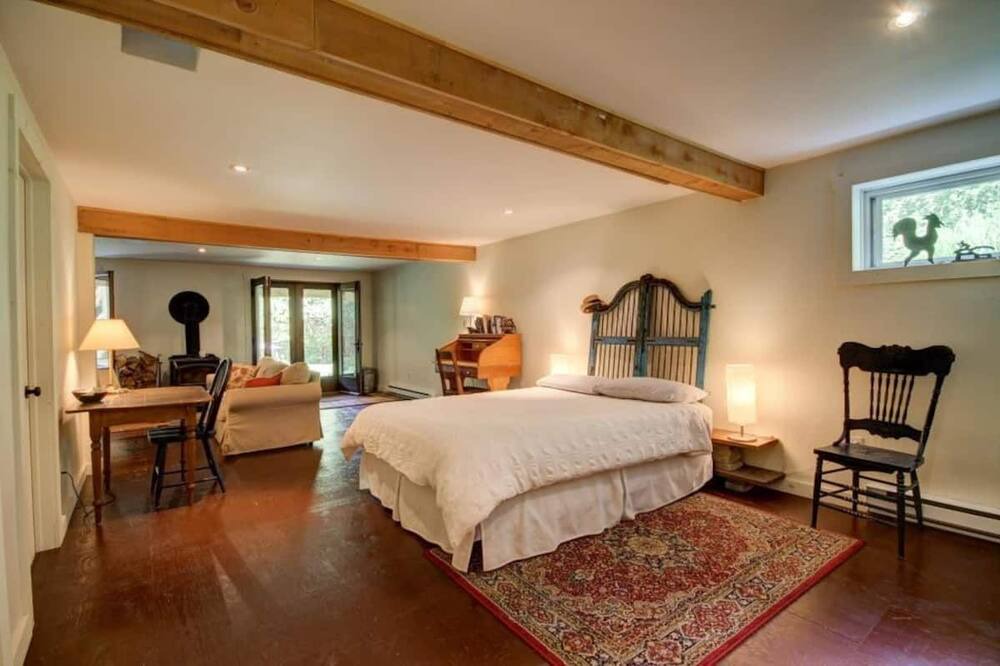 Photo of Bedroom in Potton
