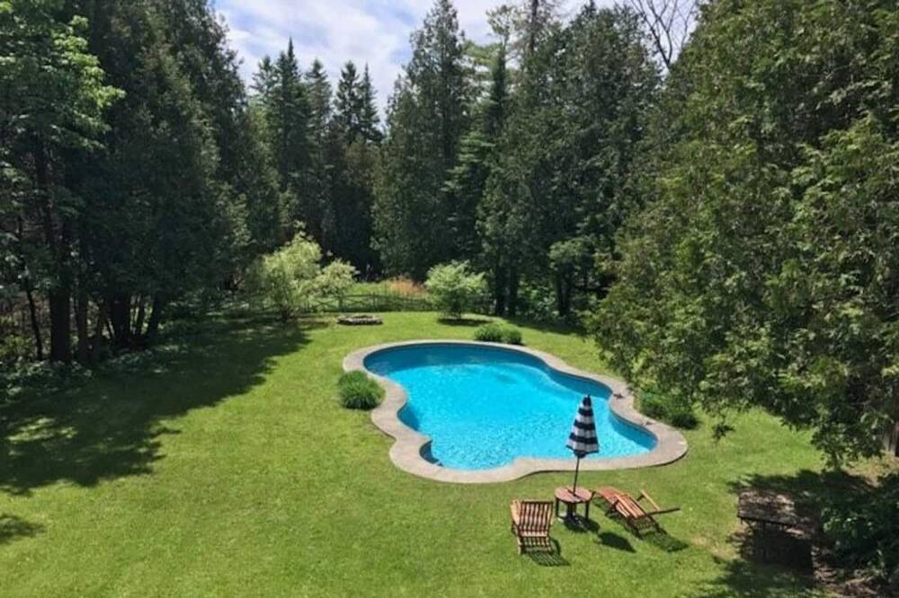 Photo of Outdoor in Potton