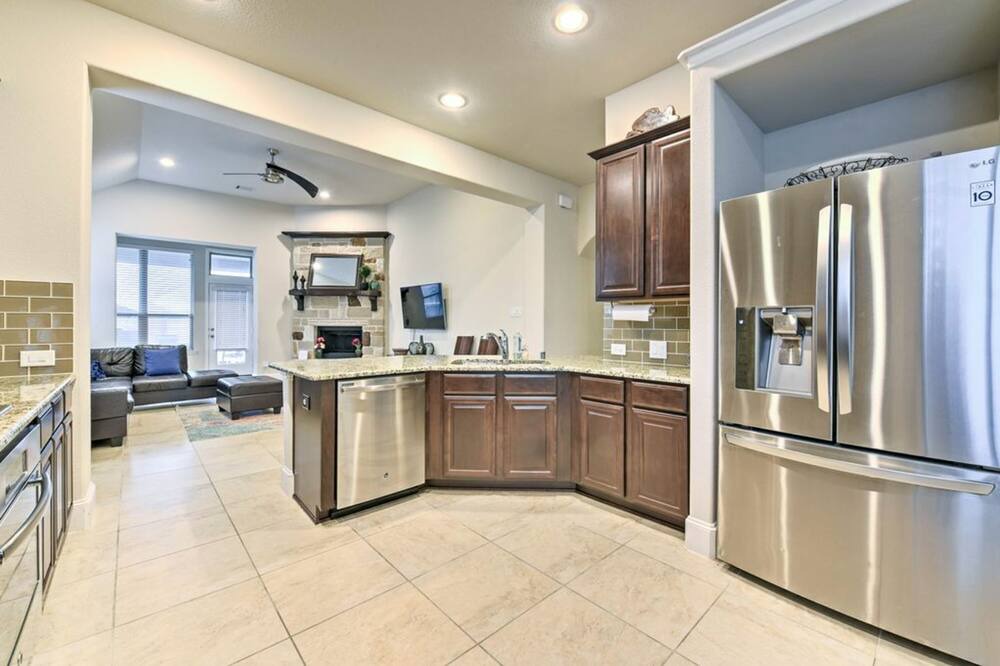 Photo of Kitchen in Clodine
