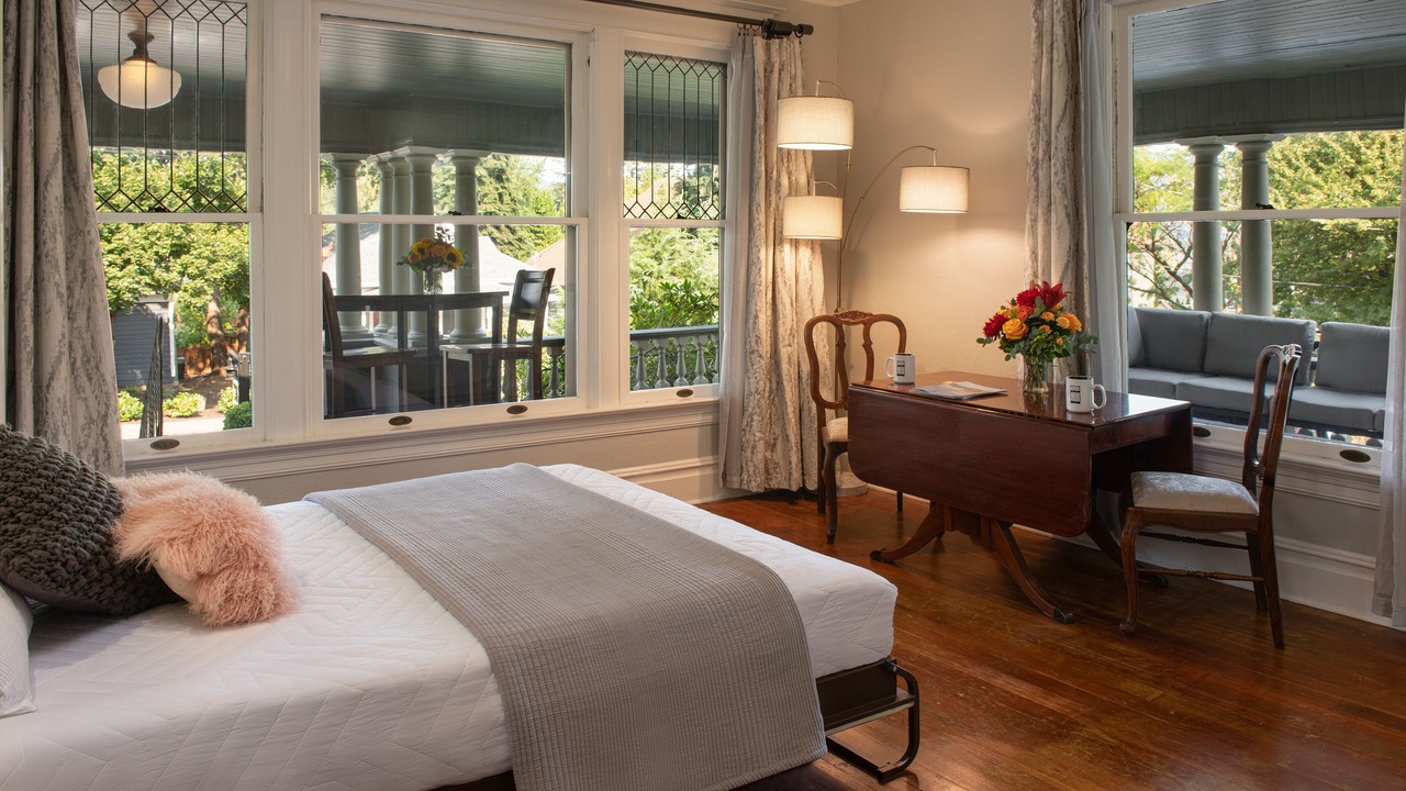 Photo of Bedroom in Hood River