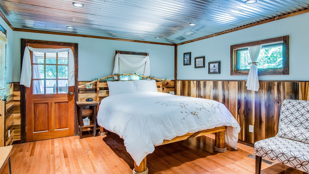 Photo of Bedroom in Gordonsville