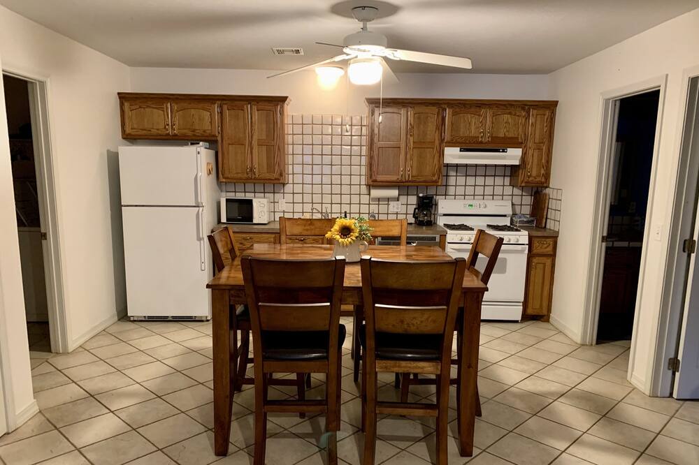 Photo of Kitchen in Checotah