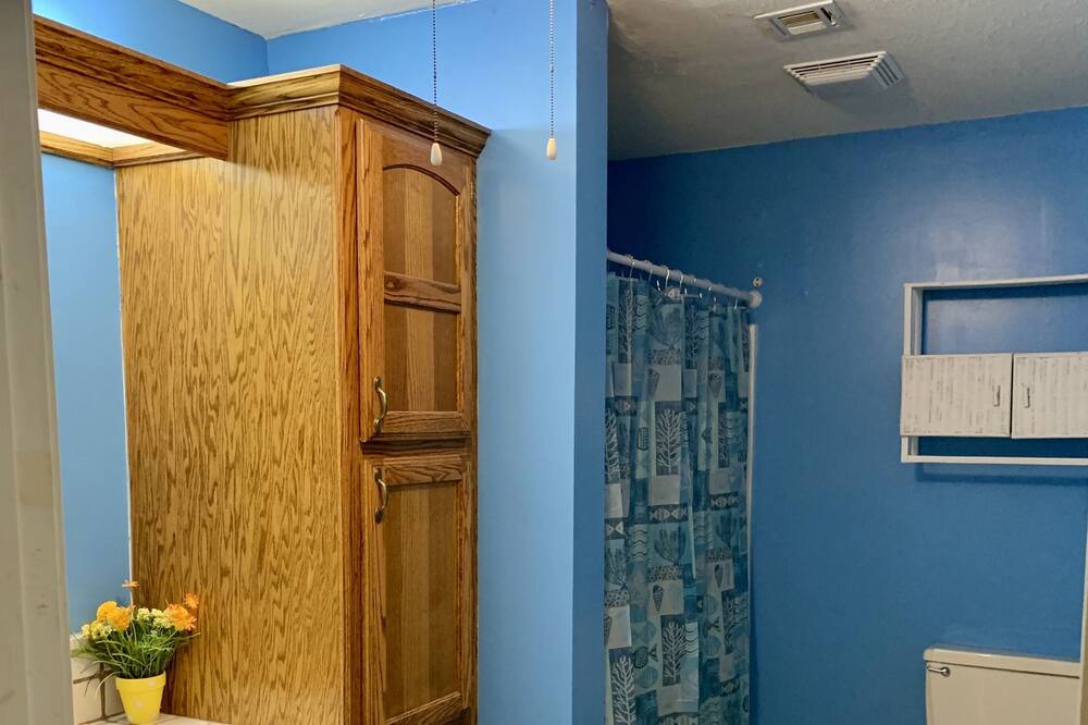 Photo of Bathroom in Checotah