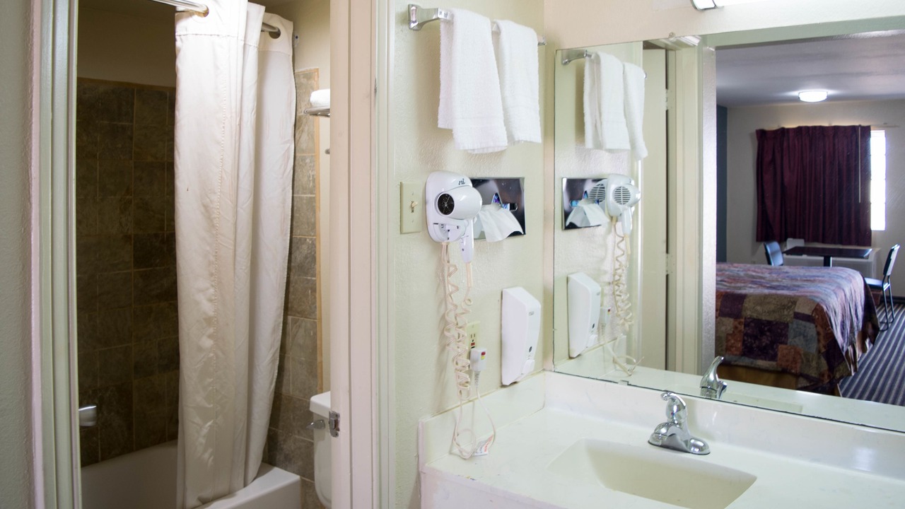 Photo of Bathroom in Kaufman