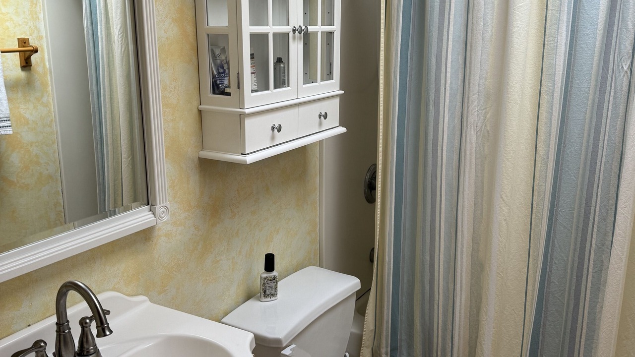 Photo of Bathroom in Old Lyme