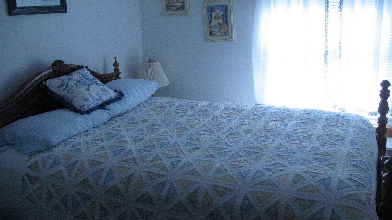 Photo of Bedroom in Old Lyme