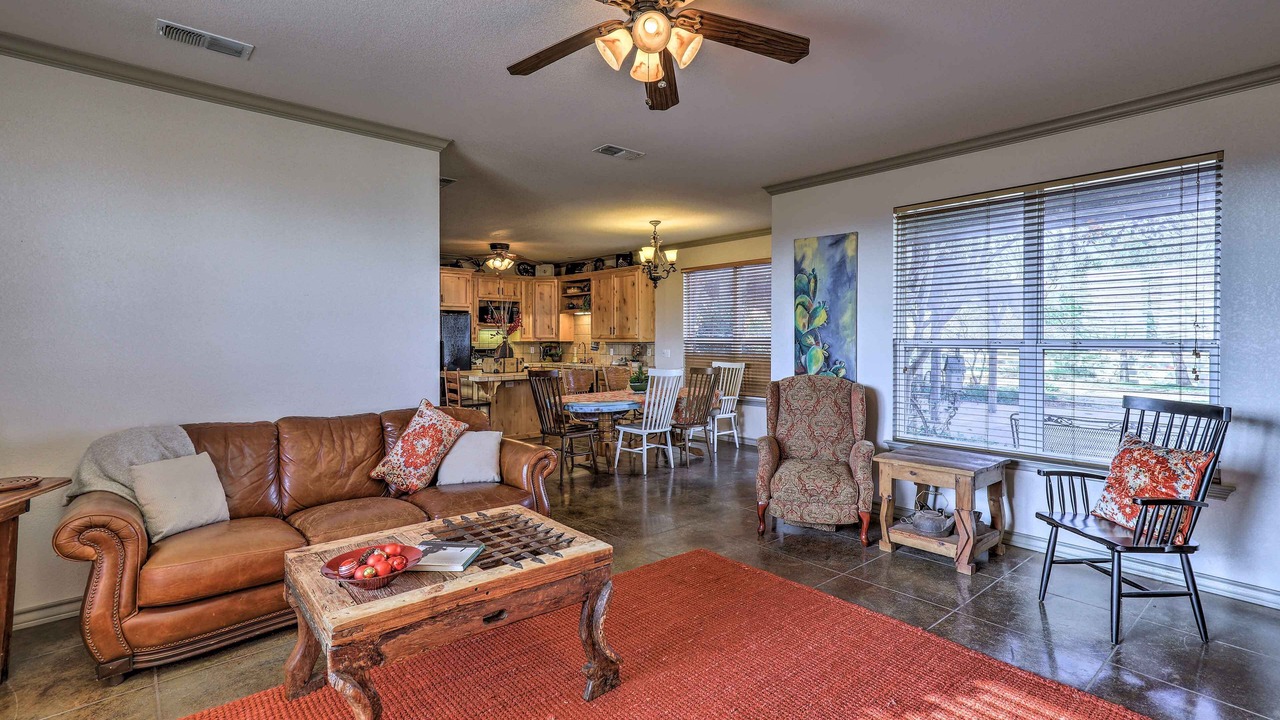 Photo of Livingroom in Nemo
