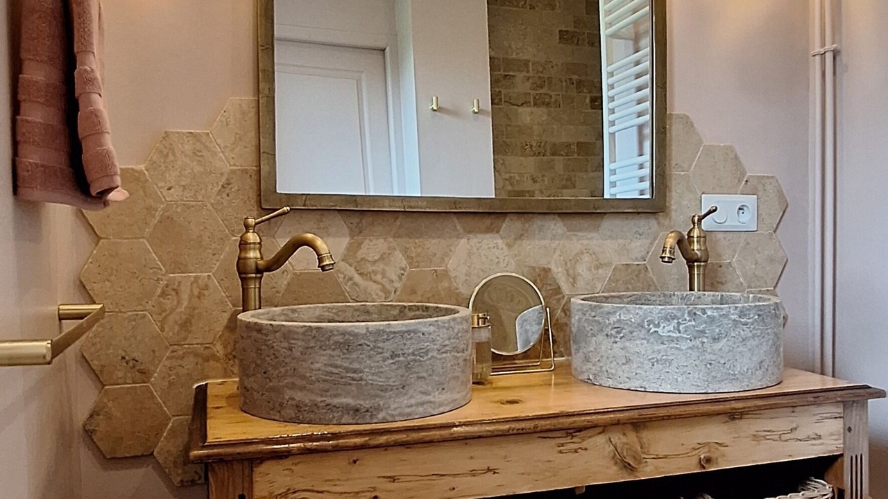 Photo of Bathroom in Trept