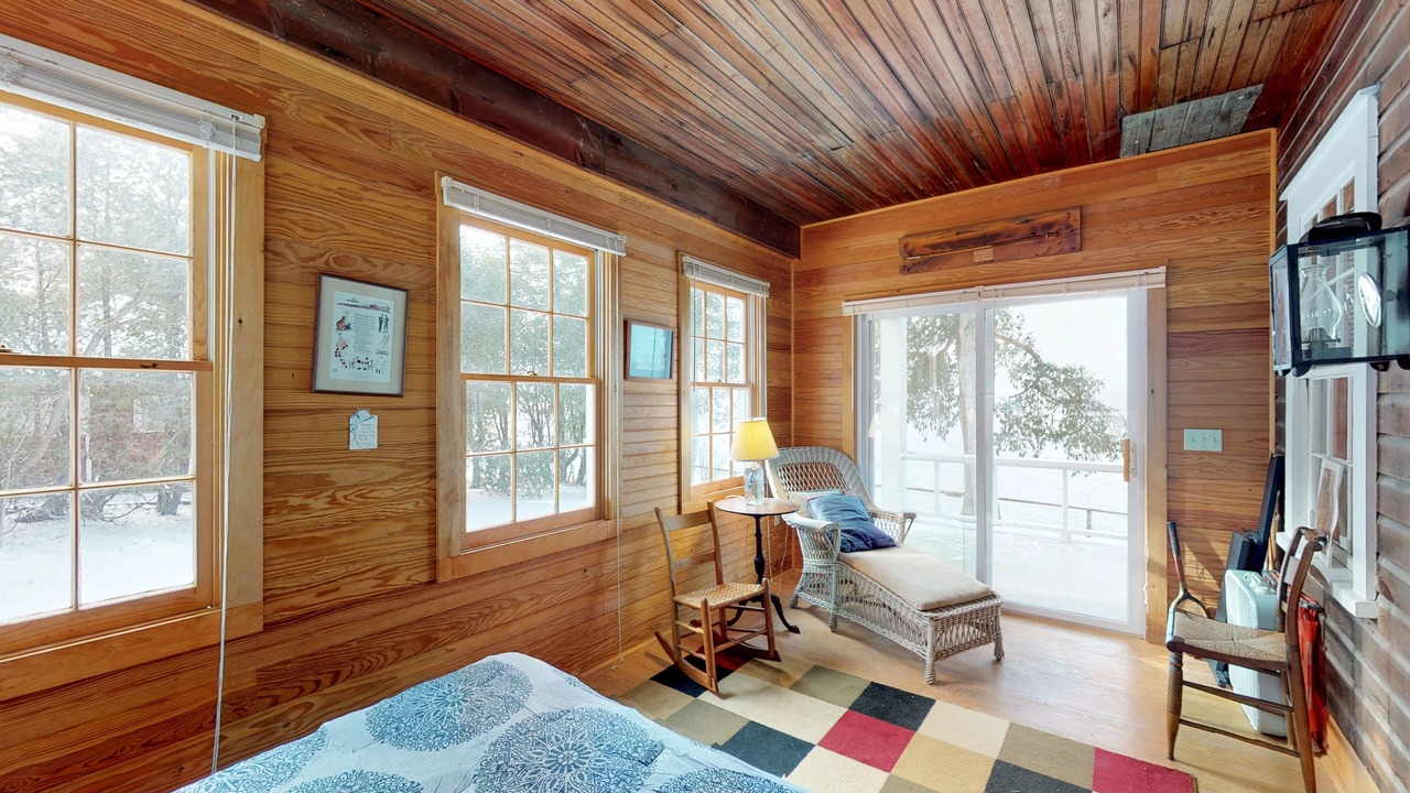Photo of Livingroom in Grand Isle