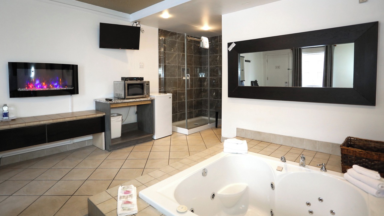 Photo of Bedroom in Saint-Charles-Borromee