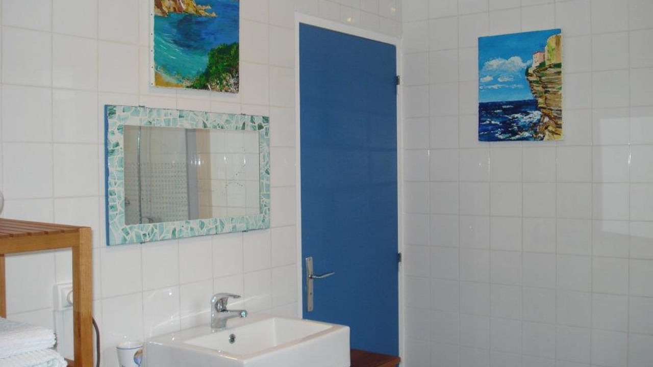 Photo of Bathroom in Moustiers-Sainte-Marie