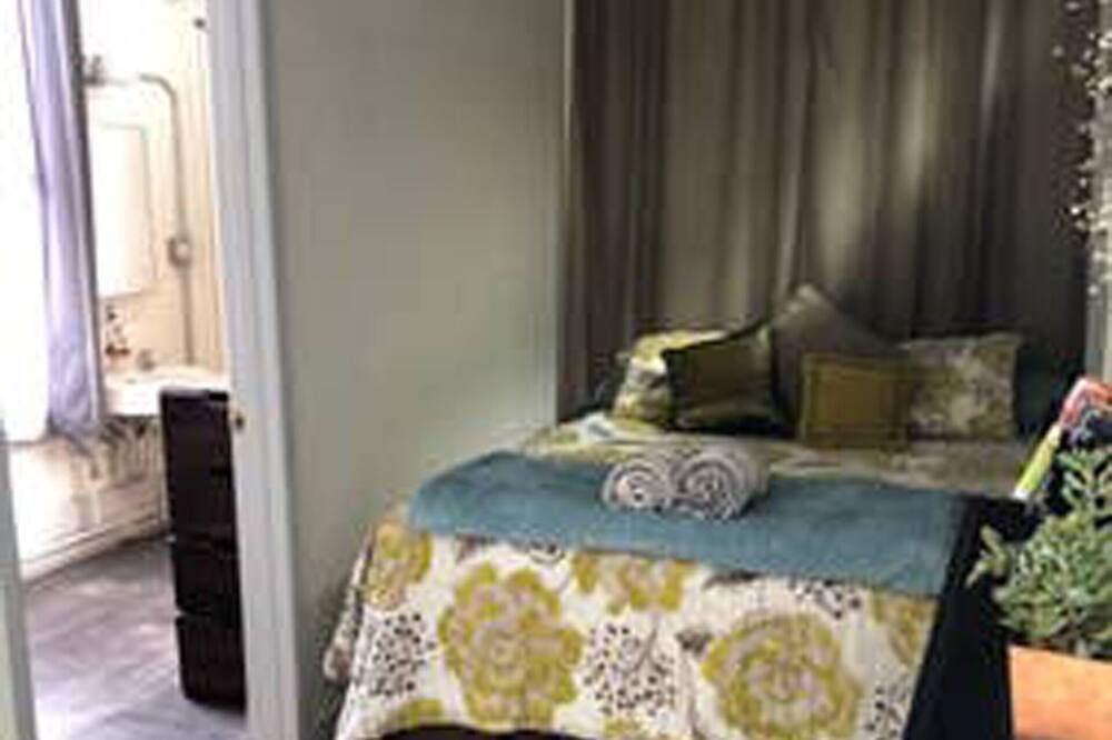 Photo of Bedroom in Southside