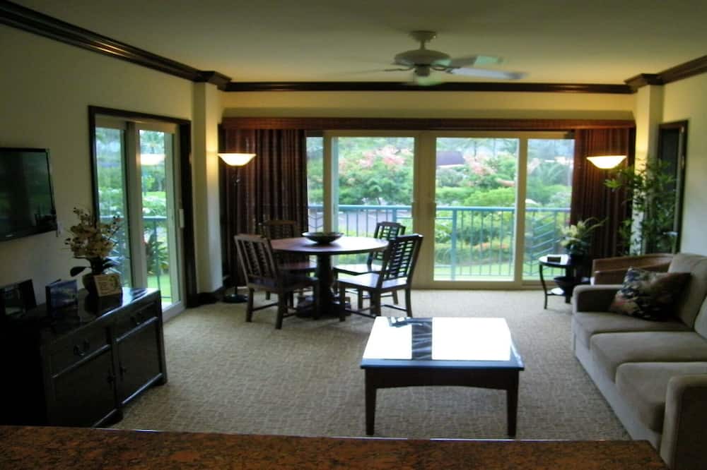 Photo of Bedroom in Wailua