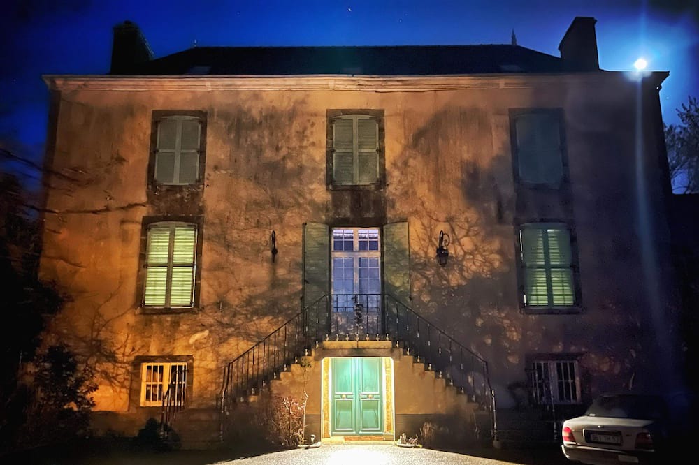 Photo of Others in Saint-Georges-sur-Erve