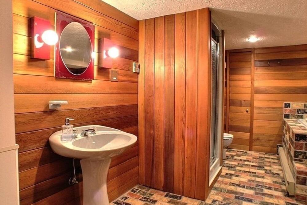 Photo of Bedroom in Sainte-Agathe-des-Monts
