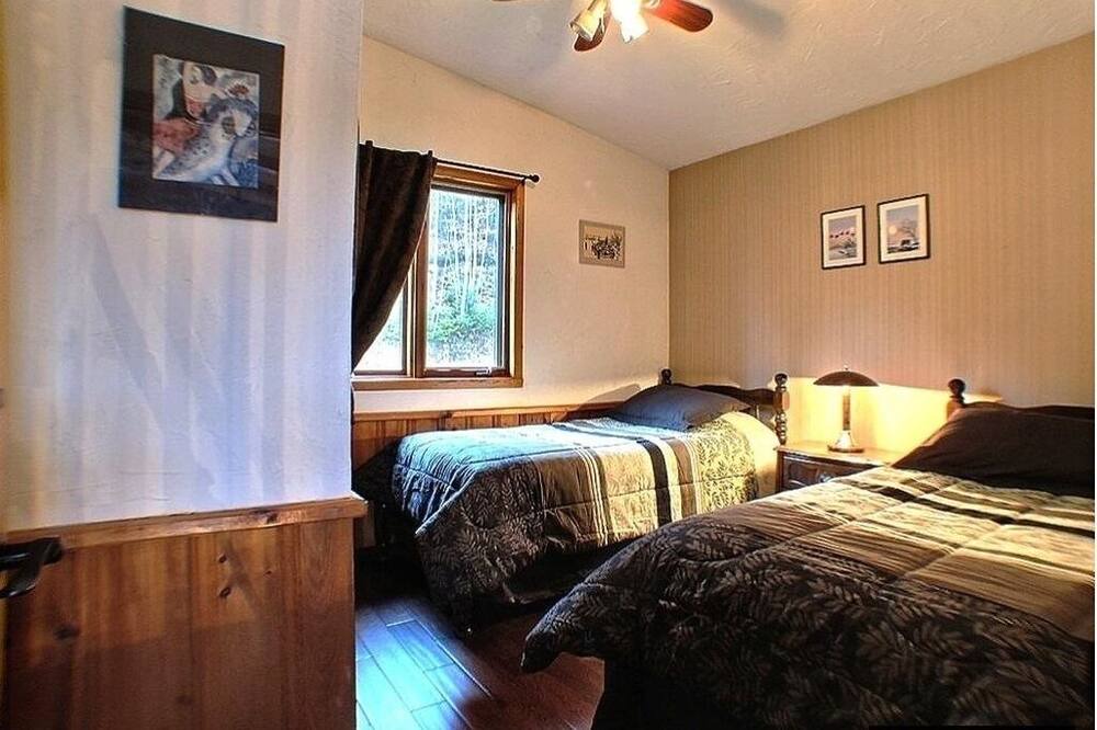 Photo of Bedroom in Sainte-Agathe-des-Monts