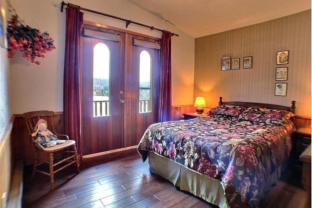 Photo of Bedroom in Sainte-Agathe-des-Monts