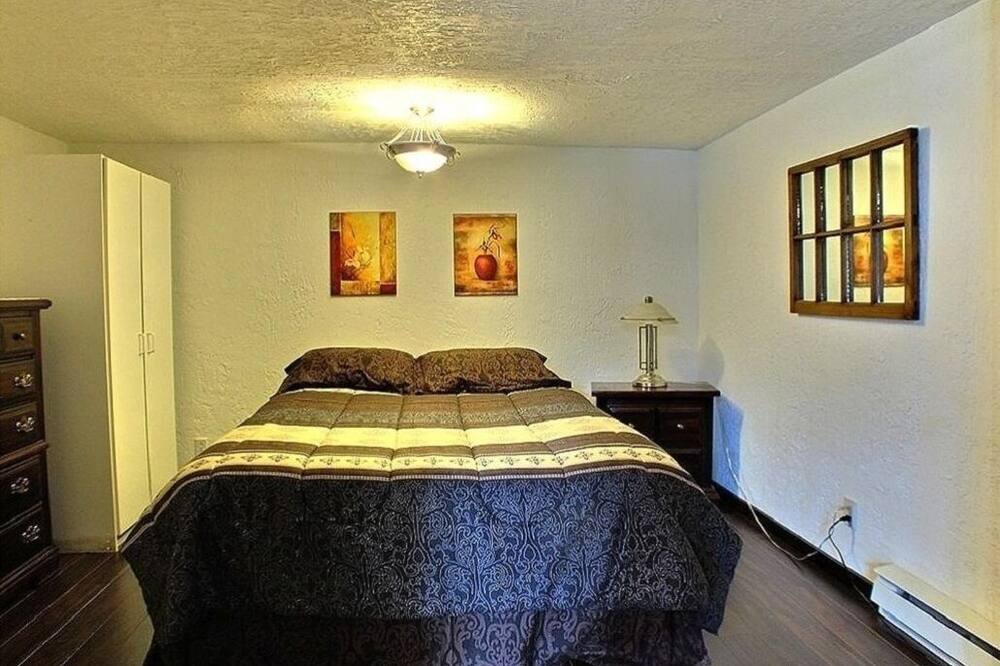 Photo of Bedroom in Sainte-Agathe-des-Monts
