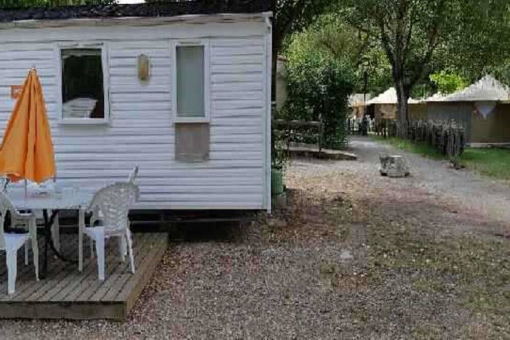 Photo of Others in Quinson