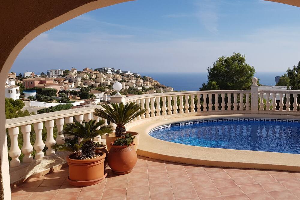 Photo of Patio Balcony in Cumbre del Sol