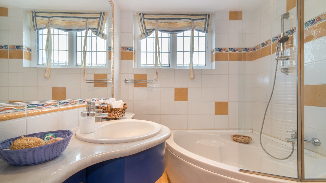 Photo of Bathroom in Langadhakia