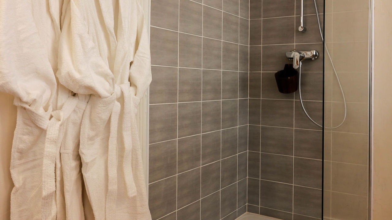 Photo of Bathroom in Cierp-Gaud