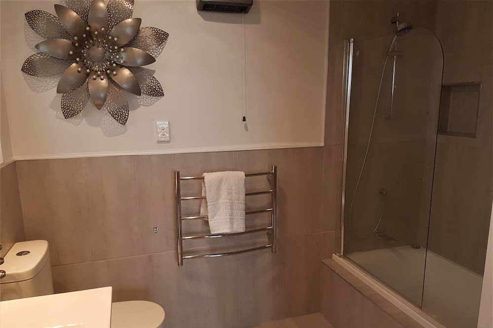 Photo of Others in Hatfields Beach