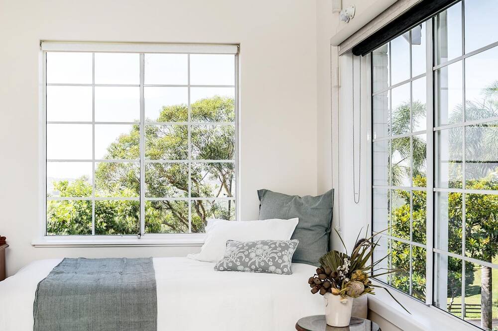 Photo of Bedroom in McLeods Shoot