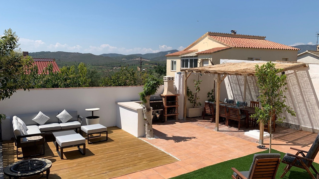 Photo of Patio Balcony in La Bisbal del Penedes