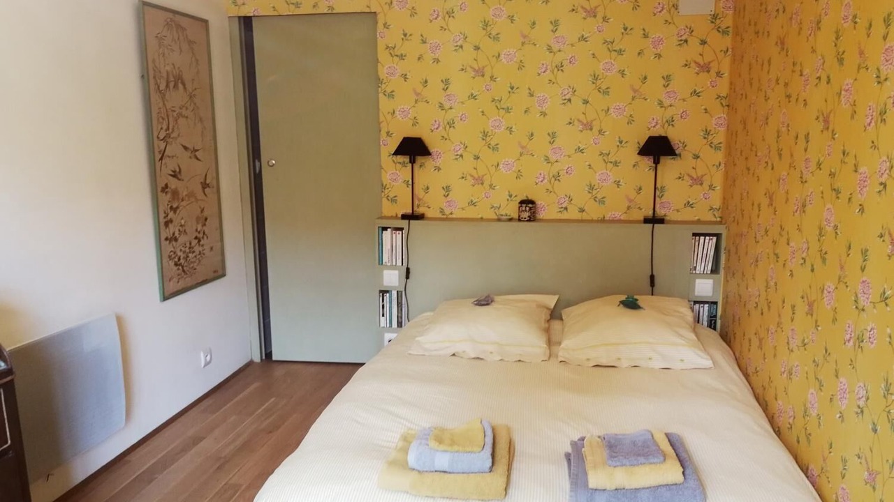 Photo of Bedroom in Arcis-le-Ponsart