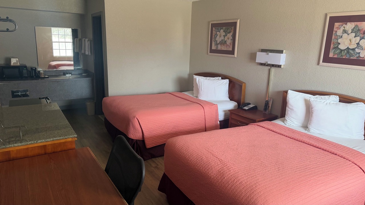 Photo of Bedroom in Shawnee