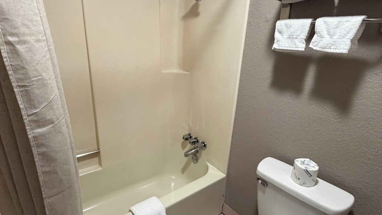 Photo of Bathroom in Shawnee