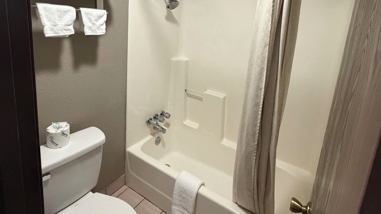 Photo of Bathroom in Shawnee