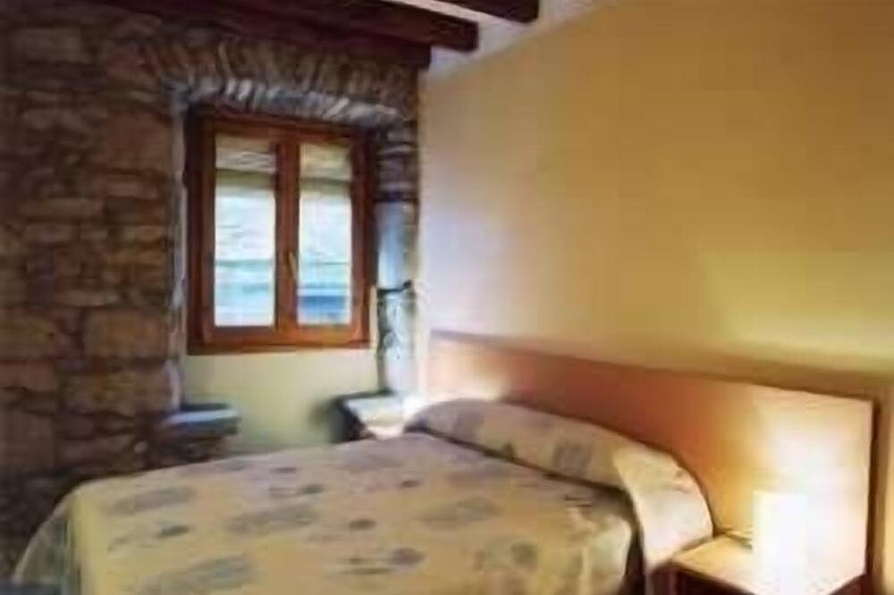 Photo of Bedroom in Borreda