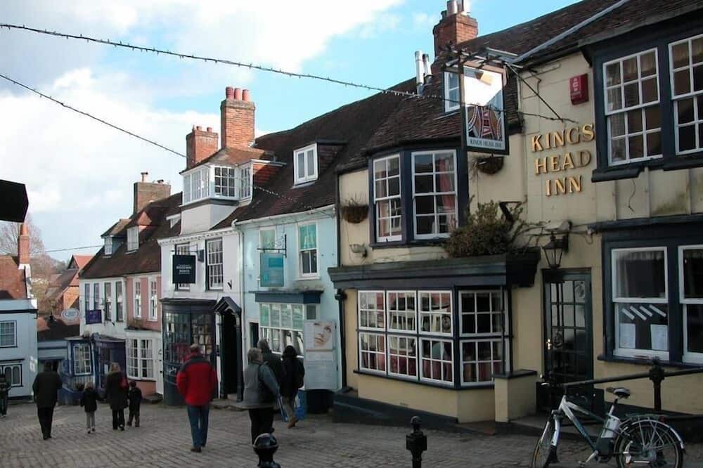 Photo of Outdoor in Romsey